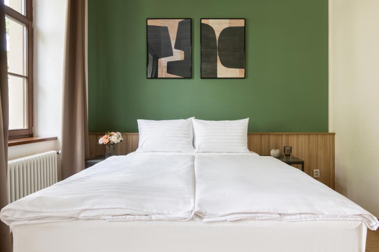 Bohemian Dreams Apartments And Suites By Dwellfort Prag Dış mekan fotoğraf