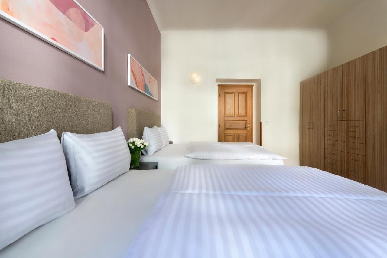 Bohemian Dreams Apartments And Suites By Dwellfort Prag Dış mekan fotoğraf