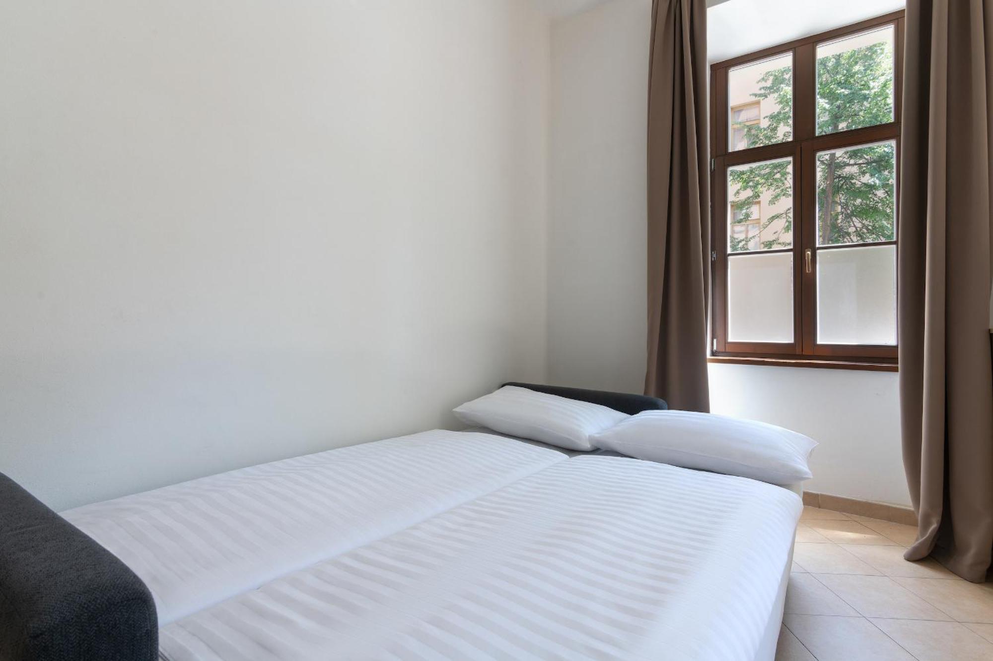Bohemian Dreams Apartments And Suites By Dwellfort Prag Oda fotoğraf